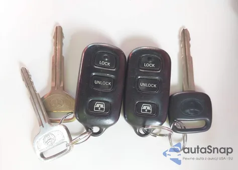 2000 Toyota 4Runner Sr5 V6 from USA, damaged, VIN JT3HN86R5Y0323176